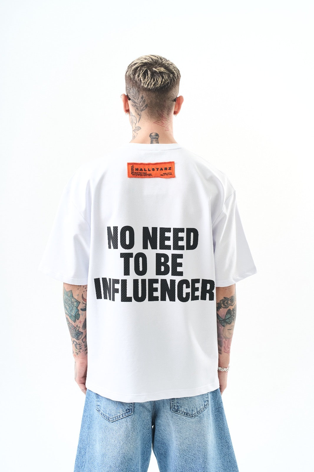 INFLUENCER